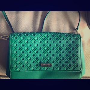 Kate Spade crossbody bag. Excellent condition!